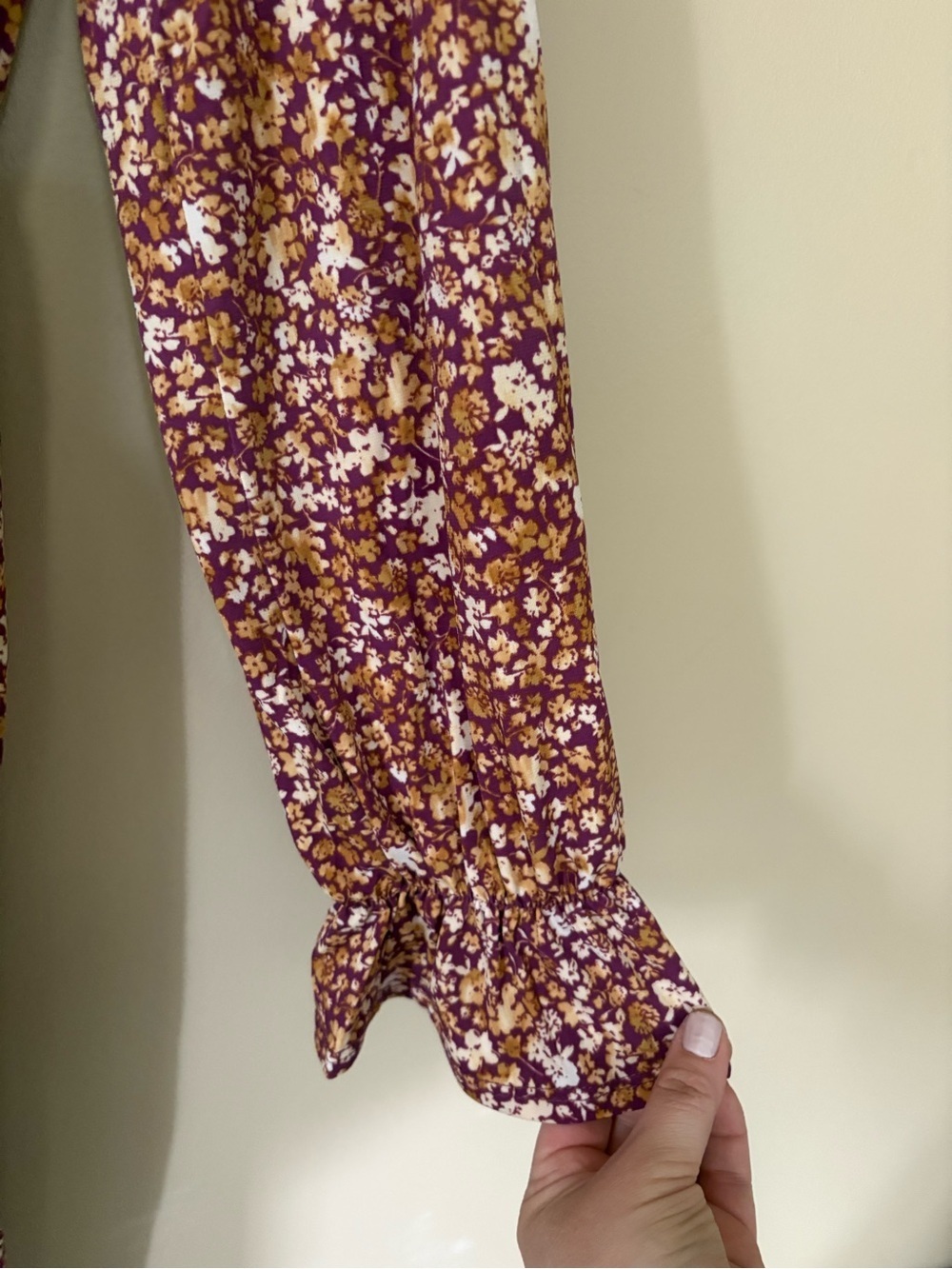 Gilli Stitch Fix Women's Large Burgundy Yellow Floral Long Sleeve Boho Dress - Picture 4 of 10